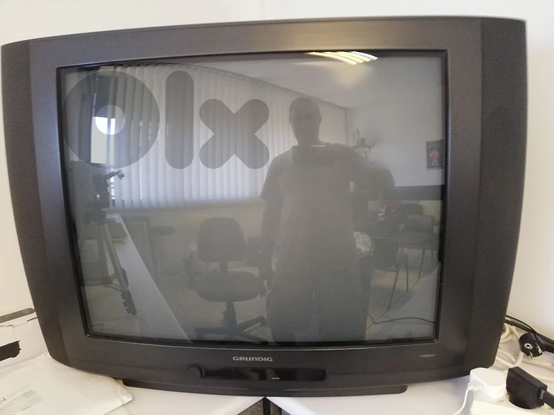 color TV