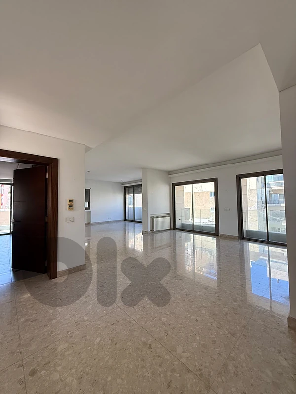Unfurnished Aparment For Rent In Achrafieh