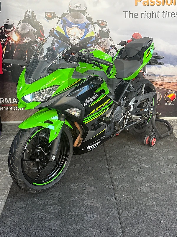 kawasaki ninja 400 2021 krt edition