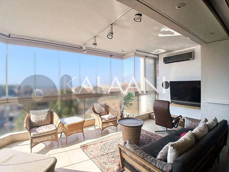 Apartment for Sale in Hazmieh | شقة للبيع في الحازمية