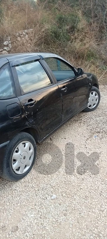 سيات ارونا 2000 sidan