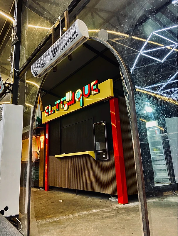 Commercial Kiosk 4x3m | Fully Fitted Heavy-Duty Structure