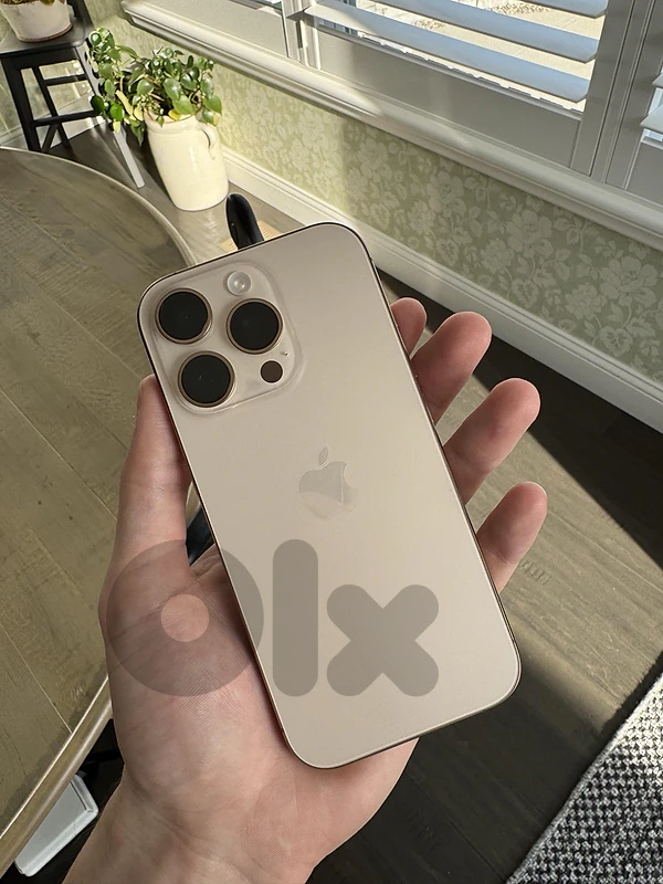 Iphone 16 pro 256gb/desert titenium