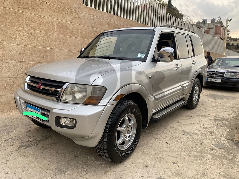Mitsubishi Montero 2001 2001