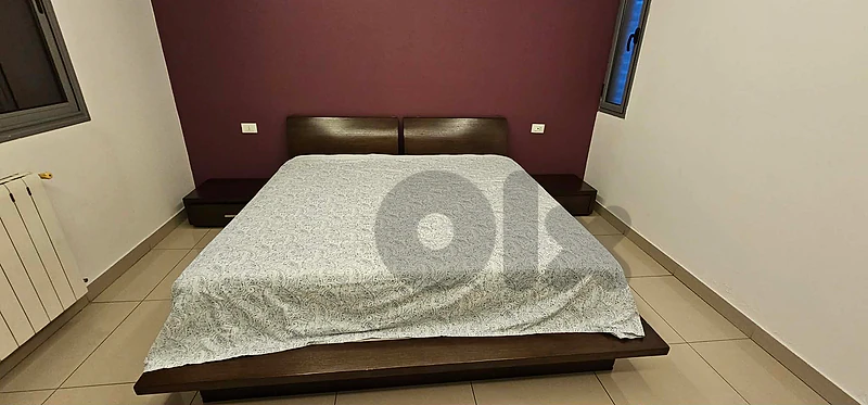 King wooden Bed