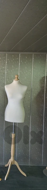 مانيكان صنع ايطاليا manikan made in italy