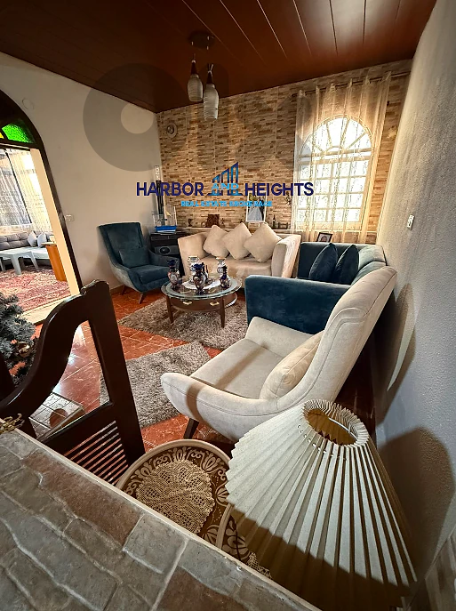 Apartment for Sale in Beirut - شقة للبيع في بيروت