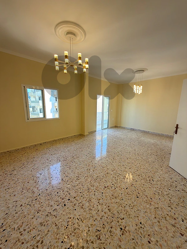 شقة للبيع في فرن  الشباك apartment for sale in furn al chebbak