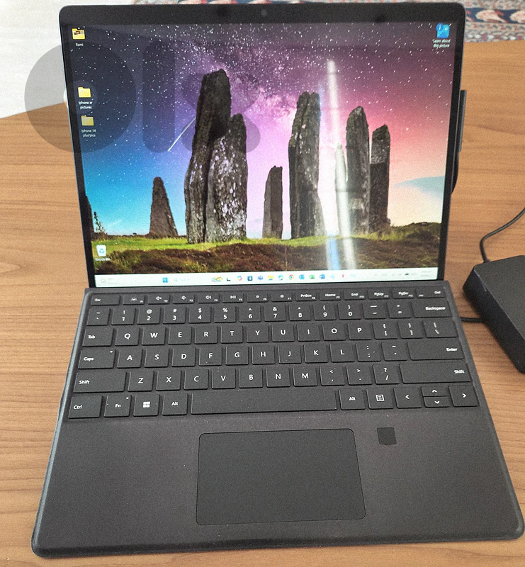 Surface Pro 9 / 13”/ 12th Gen. i7 / 16GB ram / 512GB SSD