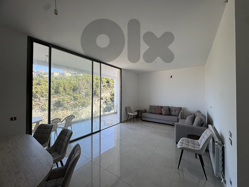 GM736RAJ Apartment for rent in Qennabet broumana شقة للإيجار في قنابة