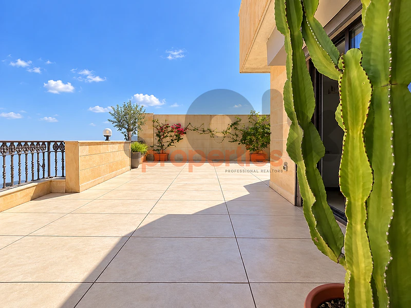 Apartment For Rent in Hamra شقة للإيجار في الحمرا CPBMKH92
