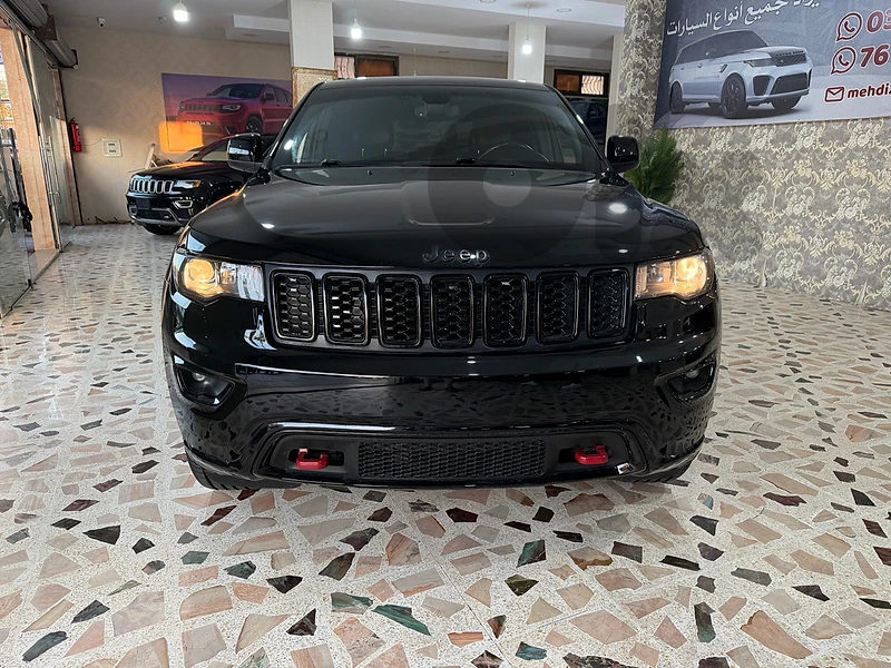 Jeep Grand Cherokee 2019 Altitude Upland 4x4 black edition
