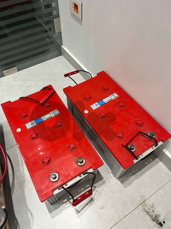 2x200A Btteries for sale