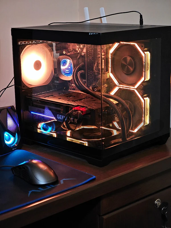 Gamdias Aura gl240 digital screen cpu liquid cooler