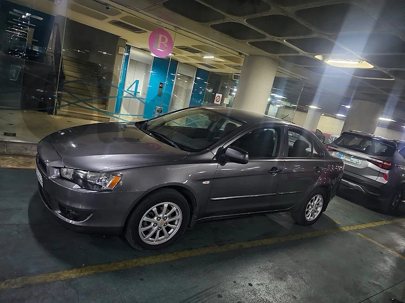Mitsubishi Lancer 2010 EX 2.0L 4WD