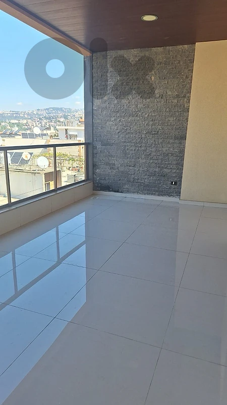 Spacious and bright apartment in a prime location of Mazraat Yachouh!