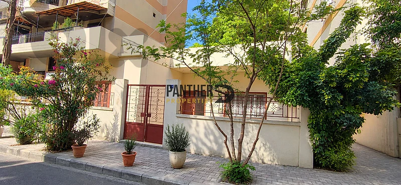 Standalone House for sale in Sin El Fil Ref#MC127