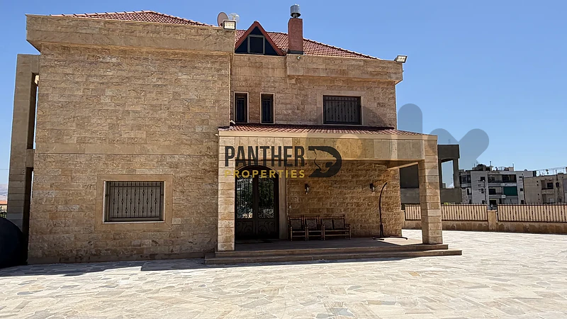 Villa for sale in Zahle Ref#AB124