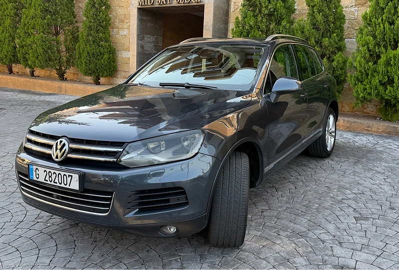 Volkswagen Touareg 2 2011 2011