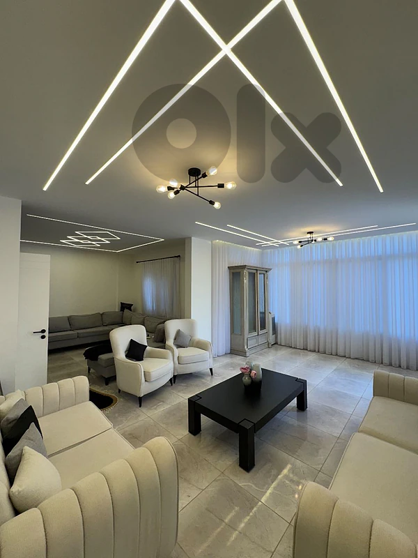 Apartment with garden for sale in Jadra • شقة مع حديقة للبيع في جدرا