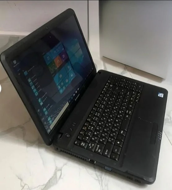 Lenovo G550