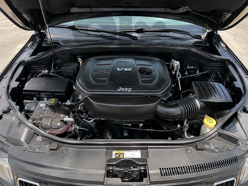 Jeep Grand Cherokee 2017 altitude 2017