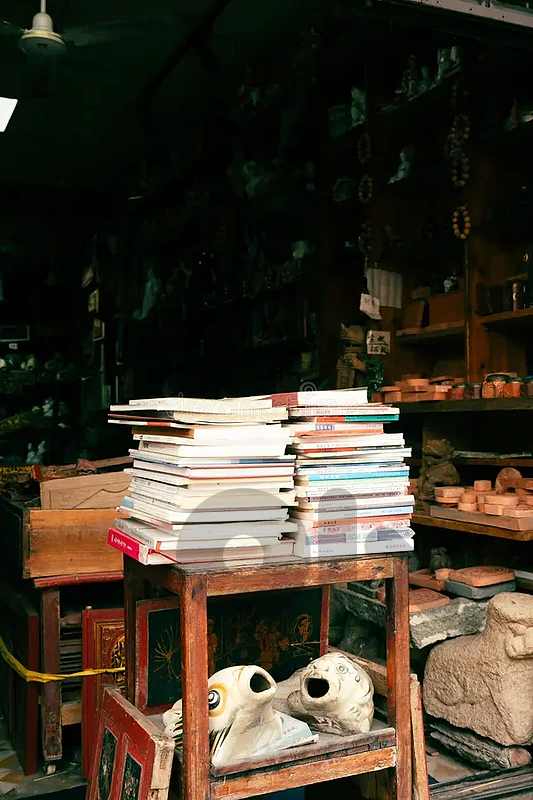 Used books for sale | كتب مستعملة للبيع