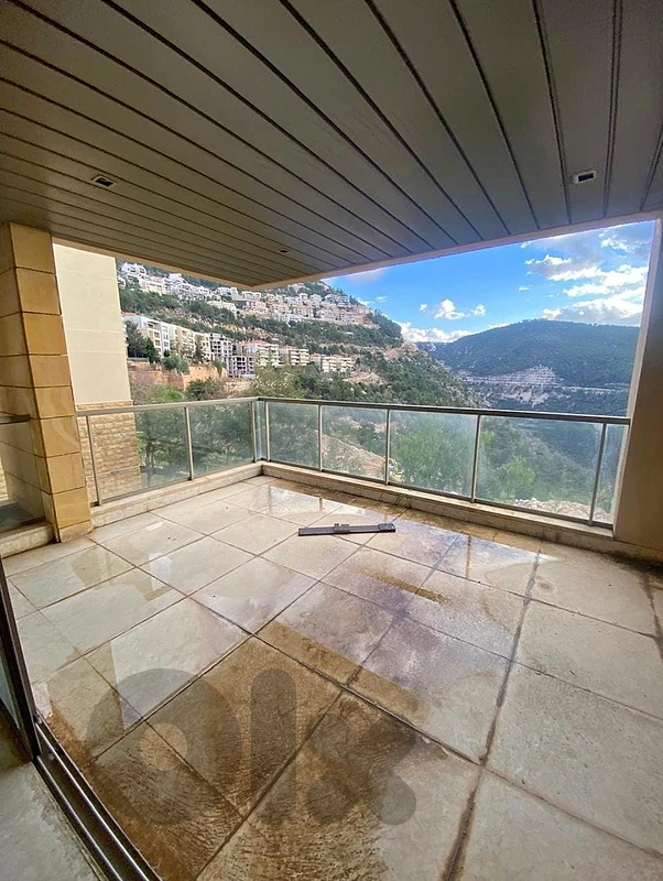 Apartment for Sale in Beit Misk شقة للبيع في بيت مِسك