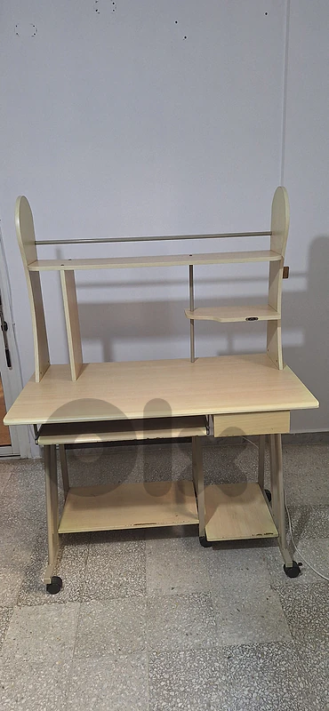 Home desk