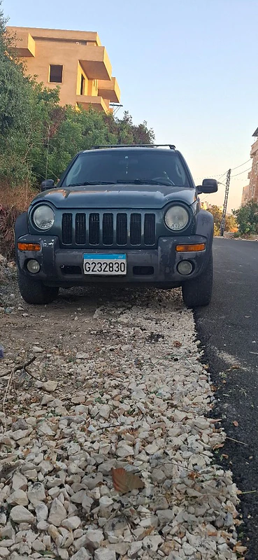 Jeep Liberty 2003 جيب ليبيرتي  موديل ٢٠٠٣ ٤×٤