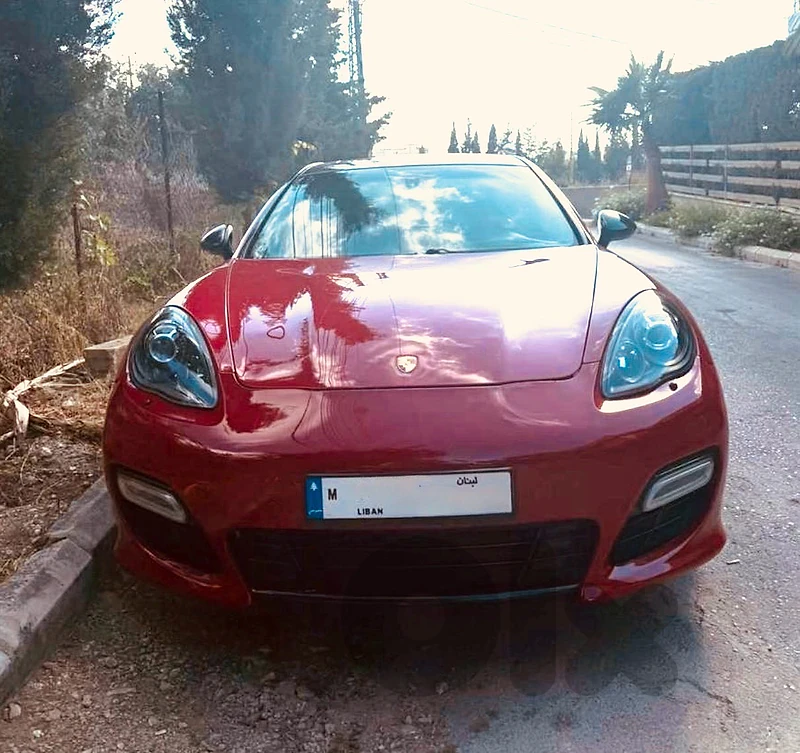 Porsche Panamera Sport Turismo 2013 GTS