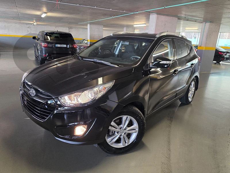Hyundai Tucson 2011 limited company source 71290194