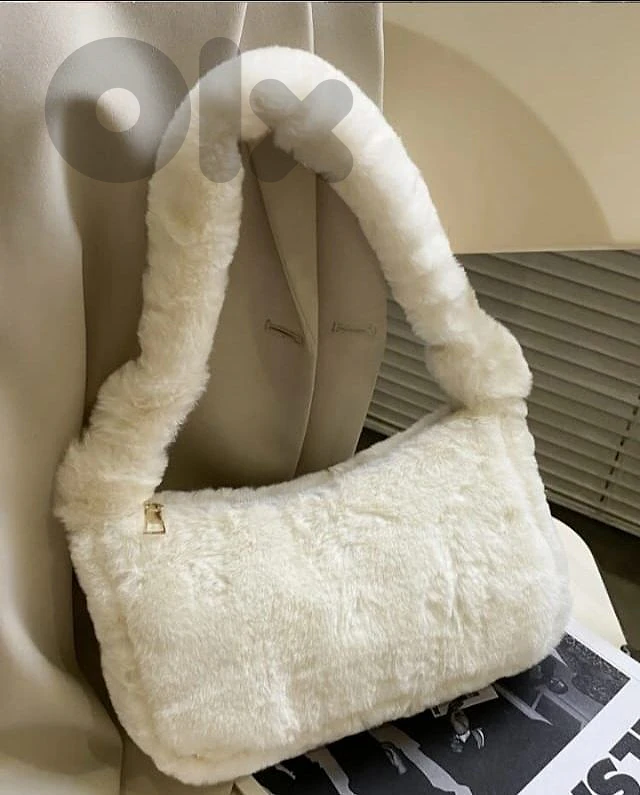 Fluffy Shoulder Bag
