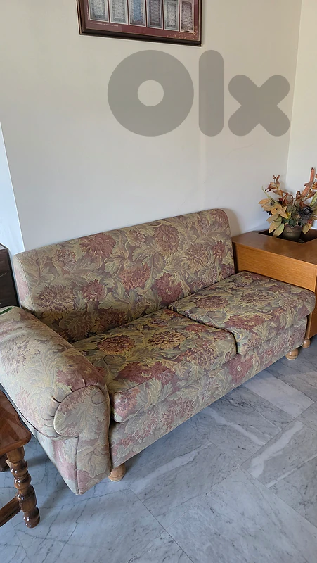 Three sofas and 3 coffee tables for sale