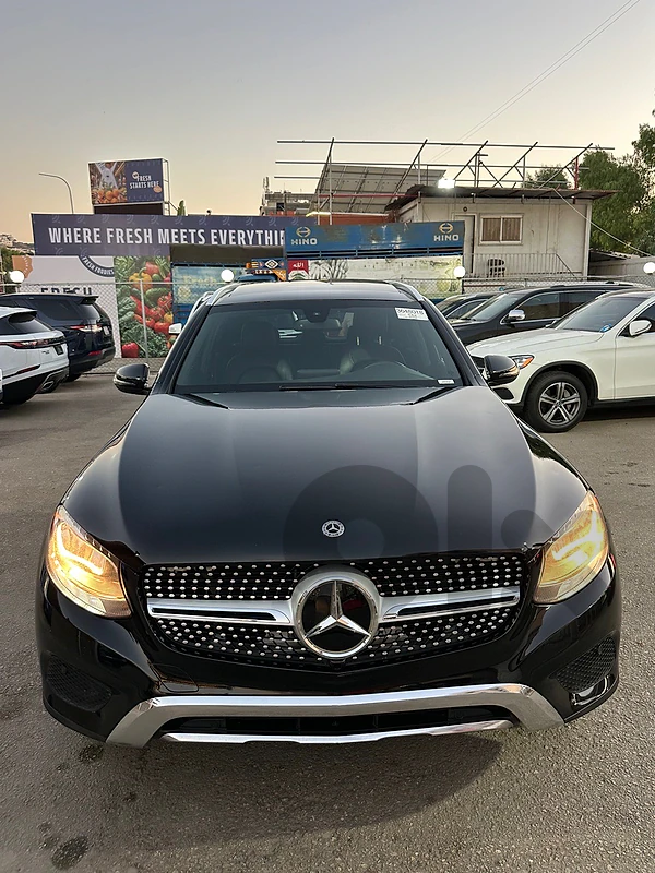 Mercedes-Benz Glc  2018 CLEAN CAR FAX 03667743
