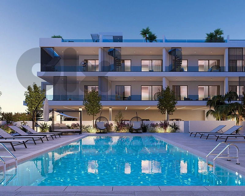 luxirious apartment for sale in larnacaشقة للبيع في قبرص مع إقامة دائم luxirious apartment for sale in larnacaشقة للبيع في قبرص مع إقامة دائم