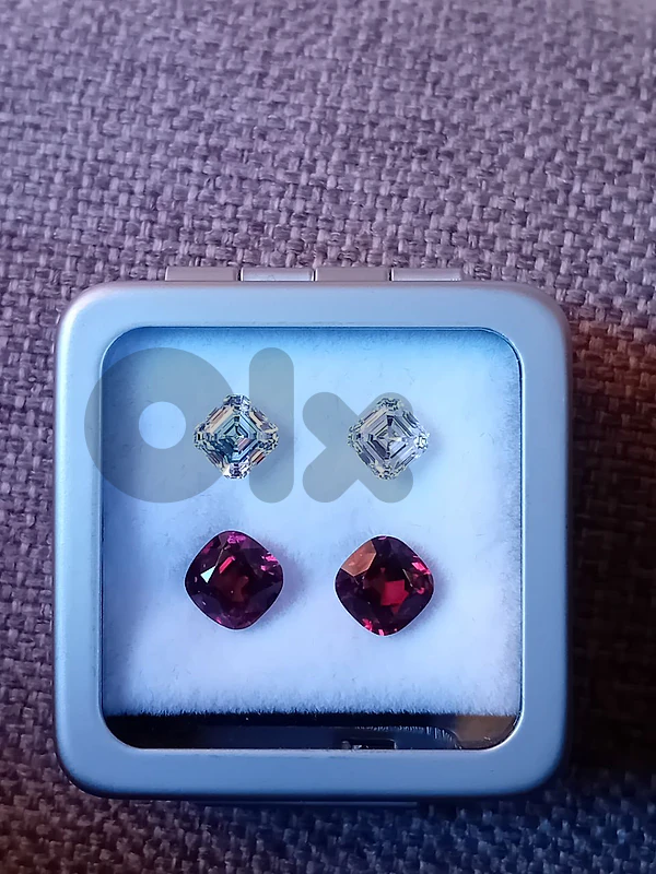 certified natural diamonds 1 ct each asscher cut  G vvs2