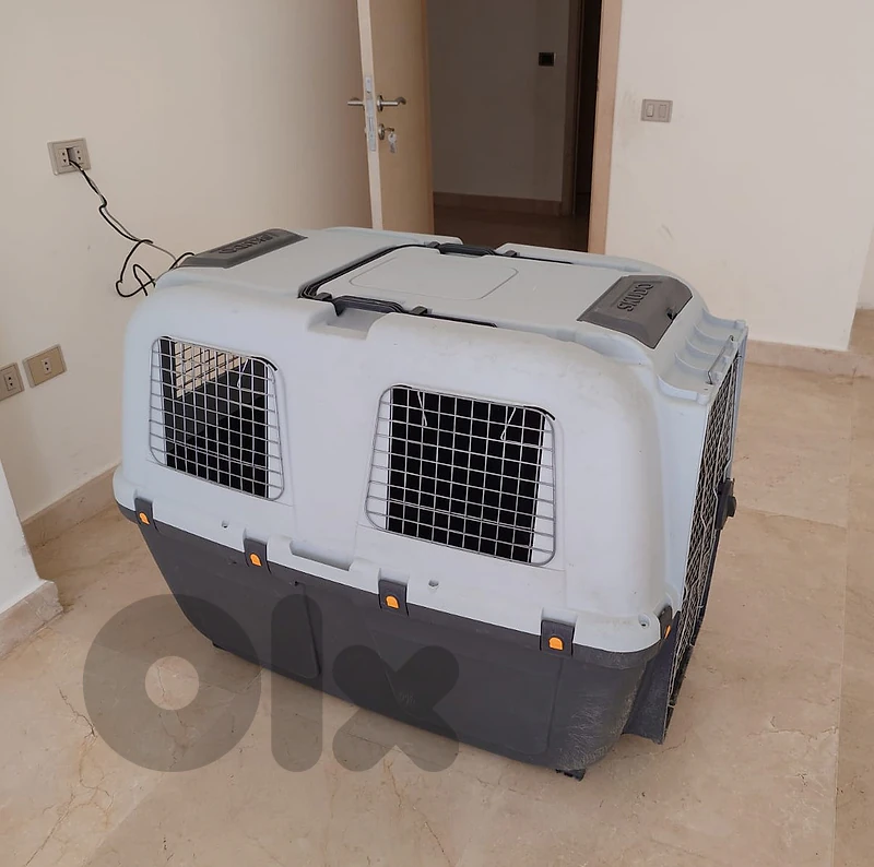 Skudo size 8 iata approved travel dog crate