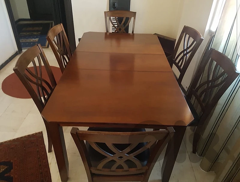 Dining Table + chairs