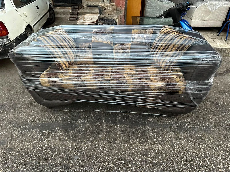طقم كنبايات خمس قطع كتير مرتب ونظيف