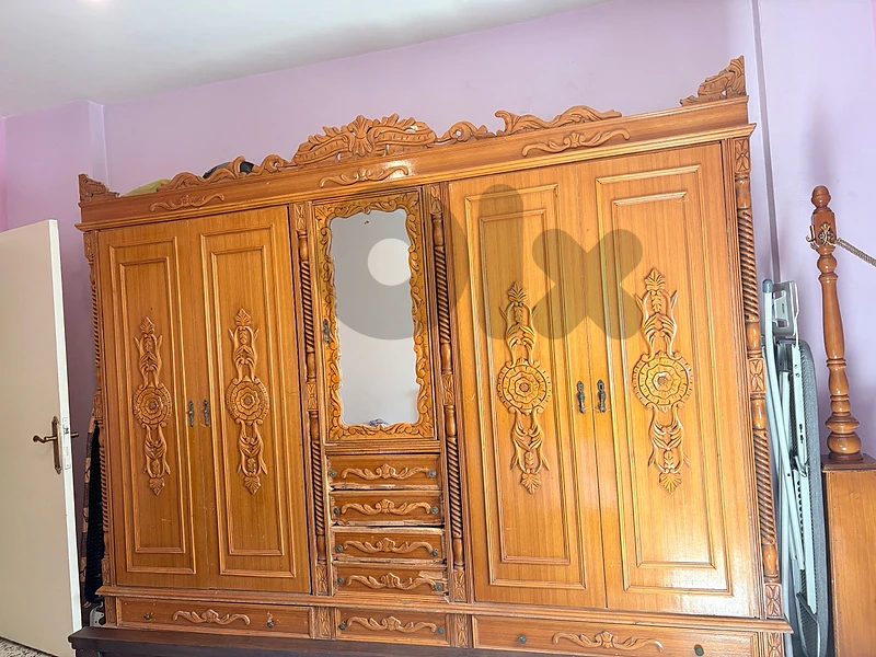 خزانة ملابس closet