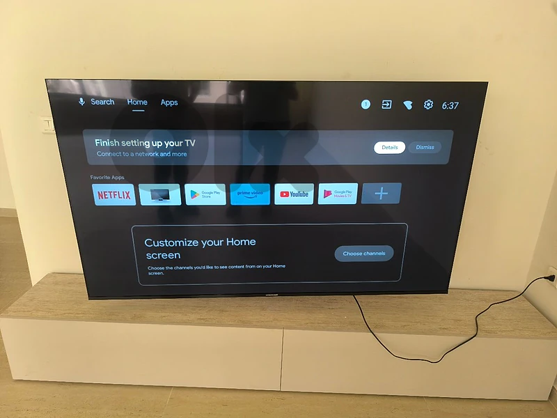 tv 80 inch smart Qled Hitachi Google tv 650$