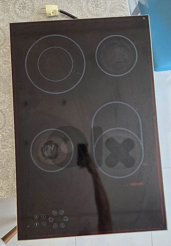 smalvic elwctric cooktop 75cm