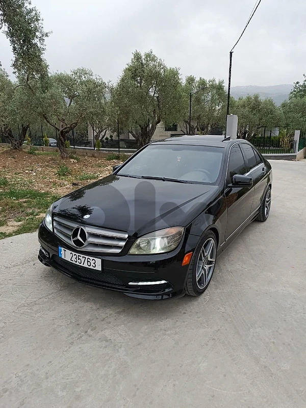 Mercedes-Benz C-Class 2011 c300