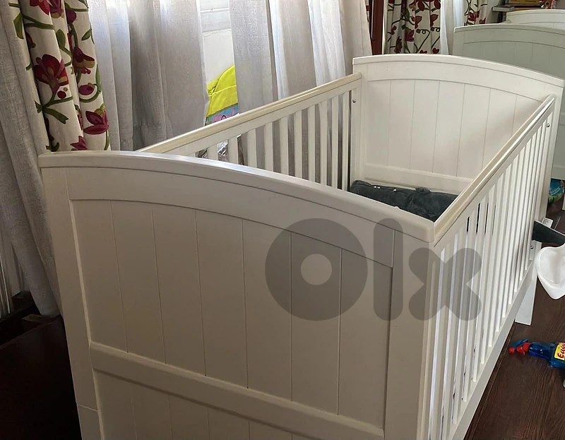 Crib Mamas & Papas + Matress