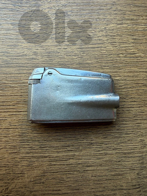 Vintage Ronson Lighter 1970s