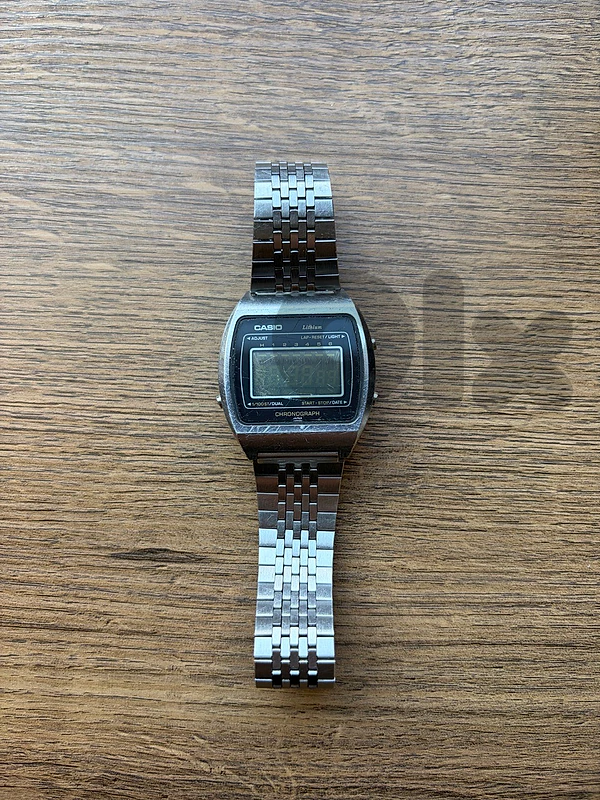 Vintage Casio Chrono 1980