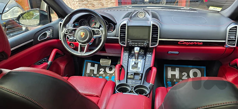 2018 Porsche Cayenne S