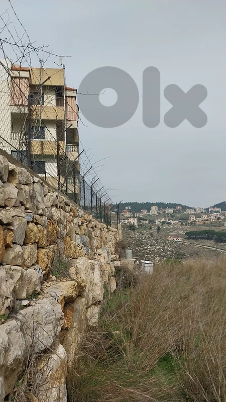 1000m Land zone E 15/35 residential 3floors soukghareb vs kaifoun aley