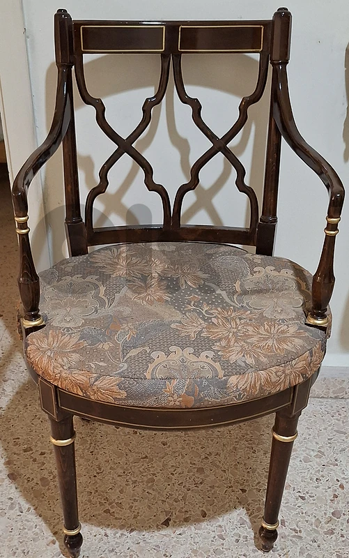 2 Sheraton-style antique mahogany armchairs
